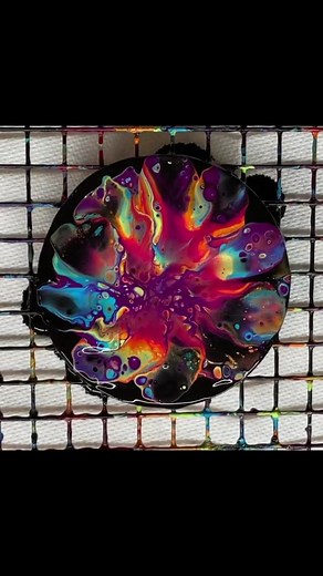 #pourpainting #pouringpaint #smallbusinesscheck