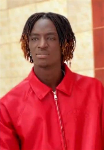 Vie bi dafa metti Lii doflo na niou beurri 🥹💔@Taptap Send Sénégal @taptap send BRIEF TAPTAP SEND Bonjour et bienvenue dans la famille Taptap send Sénégal ! Taptap Send est une application mobile de transfert d’argent, qui permet d’envoyer de l’argent depuis l’Europe vers le Sénégal à 2 € de frais fixe. Qu’importe le montant envoyé (jusqu’à 2000 €). Si vous êtes au Canada, aux États Unis où au Royaume-Uni, il n'y a PAS DE FRAIS D’ENVOI ! Attention, toujours préciser pas de frais d’envoi au lieu