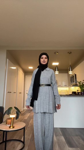 Don’t miss the PRE-BLACK FRIDAY deals! 🖤 Shop up to 40% OFF at Identitycollection.ca #Identity#ShopSale#BlackFridayDeals#Modesty