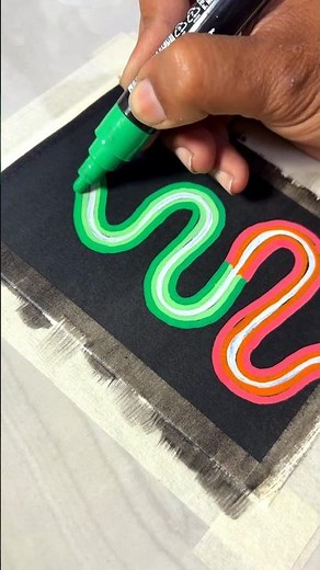 Christmas Tree Painting 🎄with Acrylic & Paint Marker | Easy DIY Art