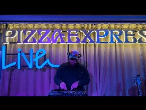 90s & 2000s R&B Mix | Usher, Beyoncé, Chris Brown | Live at PizzaExpress JLT Dubai