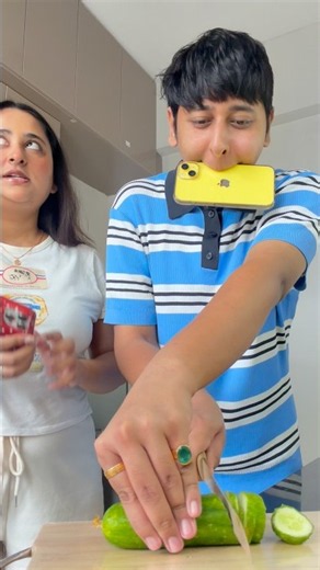 He has 0 IQ #funnyshorts #ytshorts #shorts