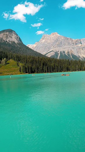 Explore Banff National Park with Stunning Photography and Mountain Adventures