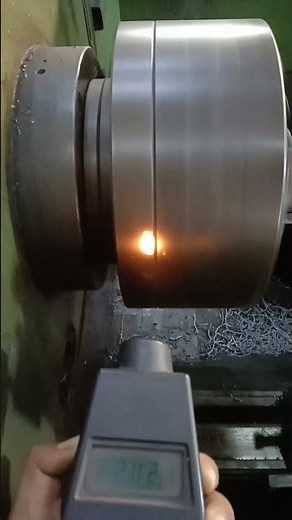 Digital Tachometer/Laser Tachometer/RPM measure