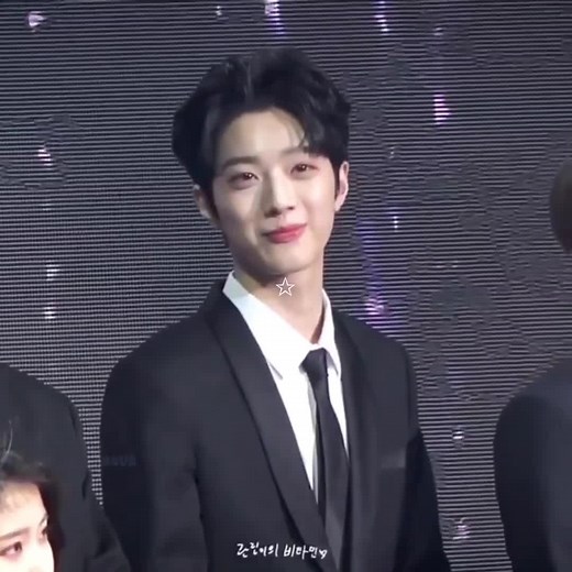 Guanlin: Track Record and Personal Insights