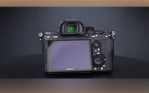 索尼A7M3和A7M4该怎么选？