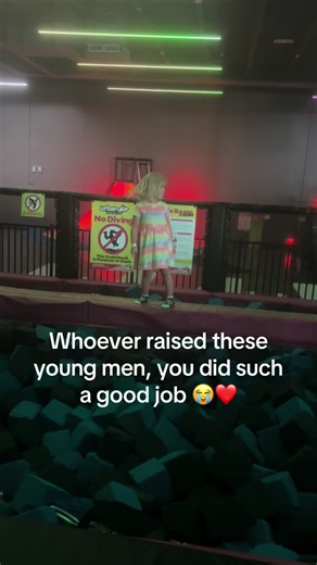 They made sure my daughter felt included and everyone had fun 🥹❤️ #fyp #raisedright #jump