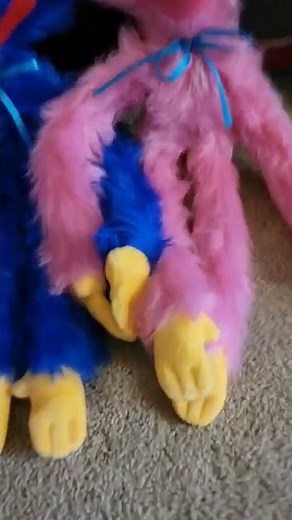 New Official Huggy Wuggy and Kissy Missy Closed Mouth Plush from Playtime Co.!