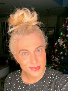 How to Do a Messy Bun with Thick Hair - Stylish Life for Moms