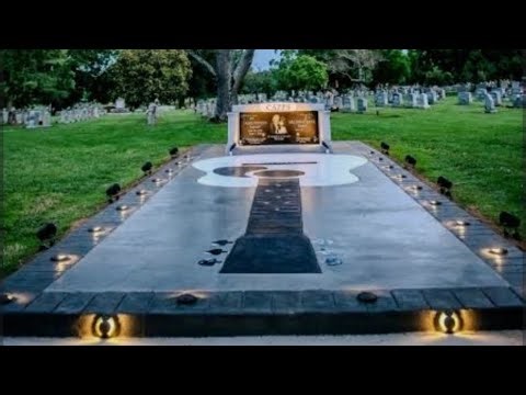 Graves of Jimmy Capps, Keith Whitley, and Lorrie Morgan's Parents, Spring Hill Cemetery Tues 8/12/25