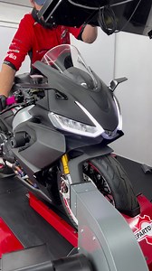 46K views · 671 reactions | Rate the sound of the Aprilia RS660? #repartoveloce #aprilia #rs660 | Reparto Veloce | Facebook