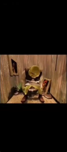 Shrek got max lvl diarrhea #short