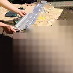 3.7K views · 158 reactions | Le FKS 145 est un guide universel pour scie circulaire !  Vous l'avez déjà testé ? 樂  Référence 6913000  . . . . . #guide #Sciecirculaire #FKS145 #Rail #GuideDeCoupe #PlanDeTravail #Tréteau #Machine #Universel #Découpe #CoupeDroite #TravailDuBois #Bricolage #DIY #wolfcraft #wolfcraftFrance | wolfcraft France | Facebook