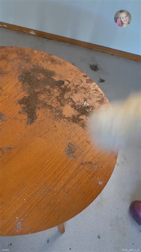 639K views · 6.8K reactions | How to PROPERLY Clean a TABLE #cleaning #cleanwithme #satisfying #cleaningmakeover | Aurikatariina | Facebook