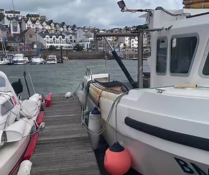 Why are we the best in the business? Today, the team battled the elements all day keeping the Marina safe during some very challenging conditions. Four members of the team worked tirelessly all day, and then when it started to pick up even more, an additional 3 members agreed to give up their Saturday afternoon/evening to help. A huge thank you to; Jack Andy Gary Liam Craig Jamie Guy Steve S Well done to each and every one of you. A special shout out to Funfish Trips & Dolphin Watching who rescu