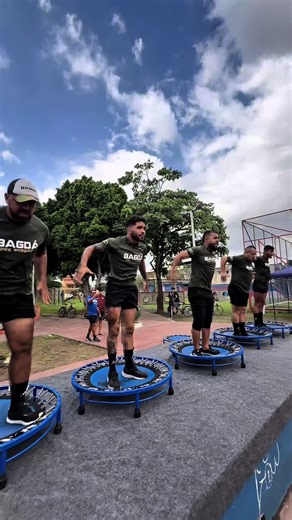 @Pedro Sampaio @Anitta