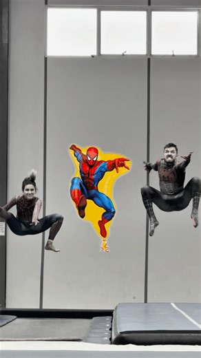 Spider Man battle poses challenge. Epic final #challenge #spiderman #flip #halloween #poses