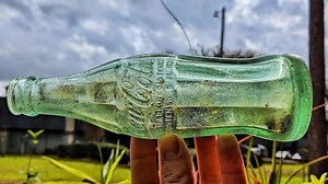 I Found Vintage Bottles From The 1920's - 1970's While Walking a Florida Creek!