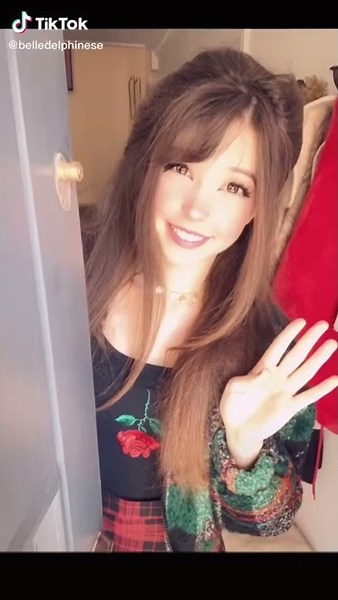 Belle Delphine cute Tiktok - #POV you and I go out to eat ❤️