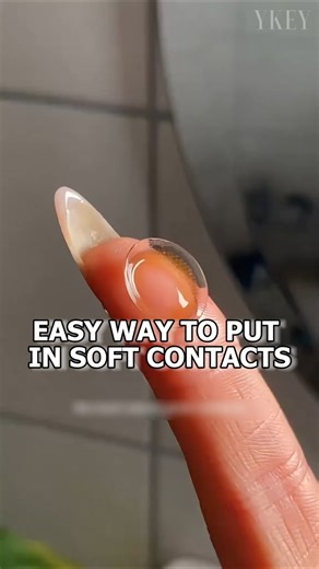 Easy Way to Put In Soft Contacts