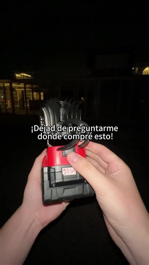 Linterna LED ultra resistente compatible con las baterías que ya tienes. llumina cualquier trabajo sin complicaciones #ledworklight #lights #flashlight #outdoorlights #tiktokshopholidayhauls