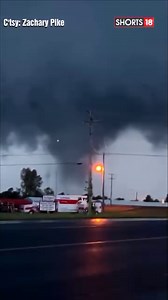 At least 14 people have died as powerful storms ravaged the states of Texas, Oklahoma and Arkansas in the central US #UnitedStates #Tornado #US #Texas #WorldNews | News18