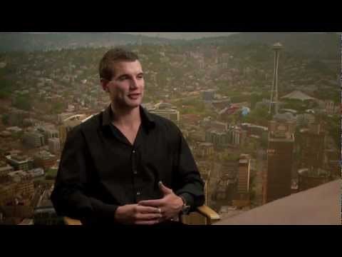 Alex Russell Interview -- Chronicle | Empire Magazine