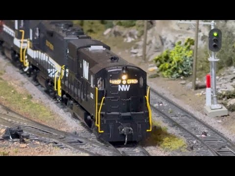 HO MODEL RAILROADING AT APPLE VALLEY