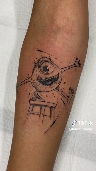 Mike wazowski #mikewazowski #disney #disneypixar #disneyplus #dianeyplus #pixar #pixarmovie #pixaranimationstudios #art #dianeytattoo #monatrossa