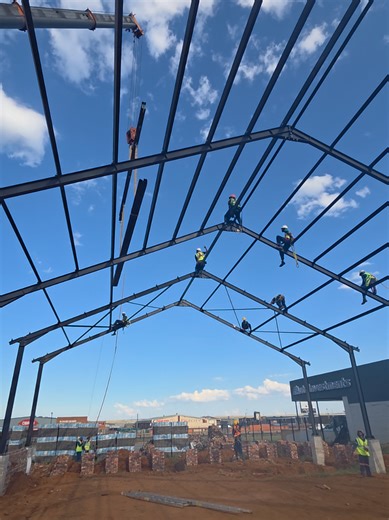 Steel going up in Middelburg! #music #steelwork #SteelStructures #vision