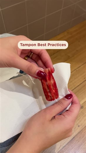 Your friendly reminder on tampon best practices: those small consistent habits keep you feeling comfortable and safe. Taking care of yourself starts here 🤍 #TOMOrganic #PeriodCare #Tampons