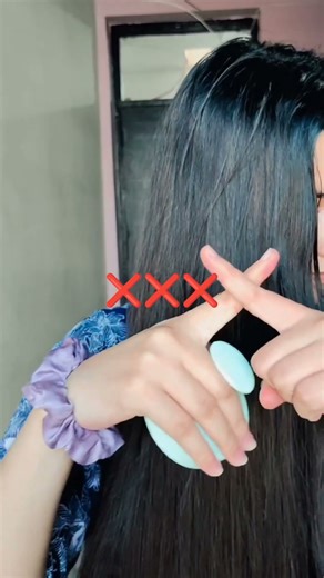 How to use a scalp massager #healthyscalp #youtubeshorts #haircare #shorts #hair #hairgrowthtips