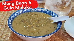 The Gula Melaka really elevated the aroma and the taste of this dessert. It's easy to cook with just a few simple steps. The dessert can be served as hot or cold, both ways taste so perfect! Enjoy! Ingredients ↓ Mung Bean Sweet Dessert / Green Beans & Gula Melaka in Coconut Milk Ingredients: 2 cups of Dried Green Beans / Mung Bean 250g of Gula Melaka, palm sugar 400 ml of Coconut Milk, freshly squeezed A pinch of Salt 4 pieces of Pandan Leaves | Home Cooking with Somjit