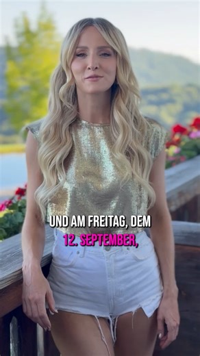 🎤 Melissa Naschenweng live in der ShoppingCity Seiersberg! 🎶 Am 12.09. um 17 Uhr singt sie gratis ein paar Lieder für euch – und DU kannst davor ein exklusives Meet & Greet mit ihr gewinnen! 🤩✨ So einfach bist du dabei: ❤️ Beitrag liken 💬 Kommentiere, mit wem du kommst 📲 Folge ShoppingCity Seiersberg Melissa Naschenweng 🎟 Viel Glück – wir sehen uns am 12. September! 💖 #ShoppingCitySeiersberg #MalissaNaschenweng #MeetAndGreet #Gewinnspiel | ShoppingCity Seiersberg