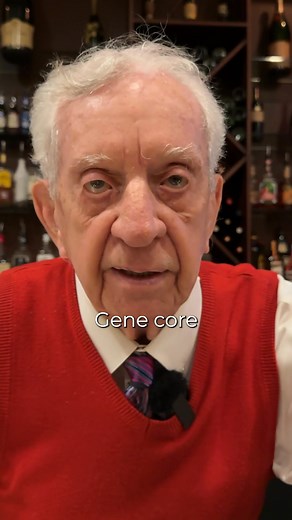 10K views · 328 reactions | A Dallas legend turned flavor icon. Gene Dunston built more than a restaurant; he built a Texas tradition ⁠ ⁠  Come visit the OLDEST steakhouse in Dallas!⁠ ⁠ #steakhouse #steak #ribeye #bonemarrow #porterhouse #tbone #steaktok #grilling #dryagedsteak #woodfiregrill #mediumraresteak #boneinribeye | Dunston's Steakhouse | Facebook