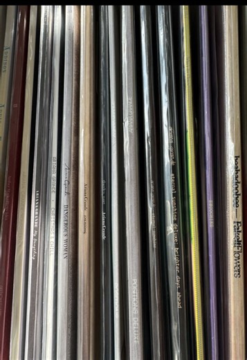April Vinyl Recap, only beautiful pressings and amazing albums this month! APRIL VINYL RECAP APRIL VINYL HAUL MONTHLY VINYL HAUL JESSIE WARE VINYL MELANIE MARTINEZ VINYL SABRINA CARPENTER VINYL TAYLOR SWIFT VINYL TYLA VINYL ETHEL CAIN VINYL KEHLANI VINYL LAUFEY VINYL #vinyl #vinylwrap #vinylcollection #sabrinacarpenter #melaniemartinez
