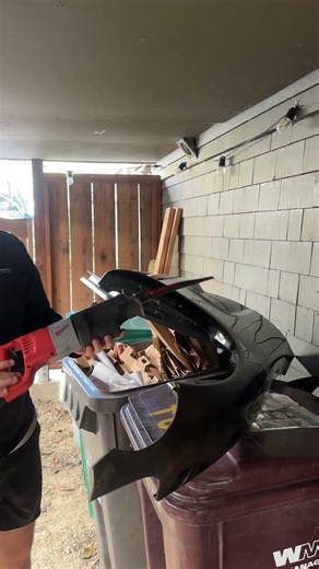 DESTROYING MINT C5 Corvette Fender !! #shorts