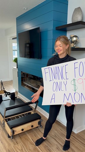 Save Big This Black Friday on Reformer Pilates 20 quiet minutes a day is all it takes to sculpt, strengthen, and stay consistent.💗 | Siluet