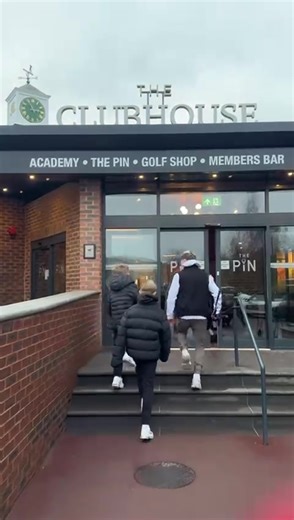 Great first visit to the @RamsideThePin at the Ramside Hotel near Durham Loads to do for the full family, especially on a rainy day! The driving range is the main feature and what a great facility for the area Pop over if your local for a competitive game of bowls, darts, shuffleboard or the golf. The sports bar has to be one of the best in the area 🍻 #golf #drivingrange #familyfun #durham #tenpin