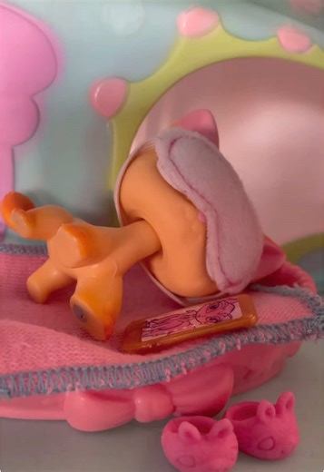 Lps morning routine🩷 #lps #littlestpetshop #lpscommunity #lpstok #lpstiktok #lpstok #lpspopular #lpscollector #lpsskit #lpsfunny #lpscollection #lpstube