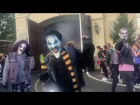 Six Flags Great America Fright Fest Uprising parade 9-26-21