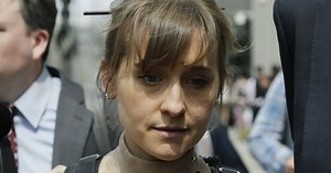 Actor Allison Mack gets 3 years in NXIVM sex-slave case