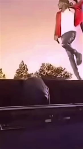 Rolling Loud (@rollingloud)’s video of adele crowd singing rolling in the deep