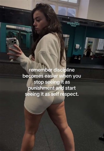 If you think of movement as a chore it will trick your mind into not being consistent!!! #motivation #discipline #reminder #gymgirl #gymtok @DFYNE @ehplabs @ehplabsuk