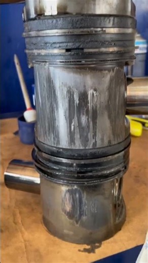 Engine Piston #shortvideo #mechanic #shortsfeed #shorts