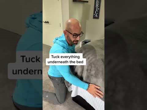 Hey dad, how do I make a bed? 🛌 🤷🏻‍♂️