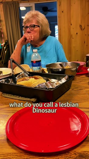 Hey Mom! Dark Humor Jokes & Mom Life Fun