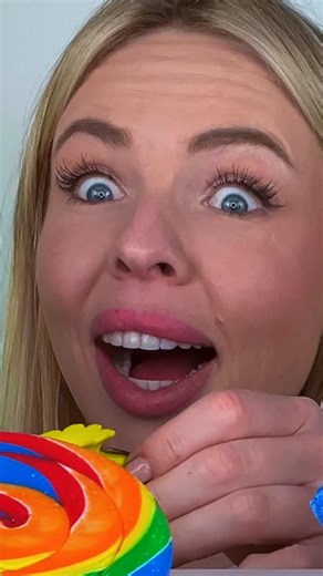 Naomi MacRae (Hunnibee ASMR) | he fell..he fell..he fell..😧🫨 . . . . . . . #asmr #asmrsounds #hunnibeeasmr #satisfying #satisfyingvideo #eating #eatingasmr #trending... | Instagram