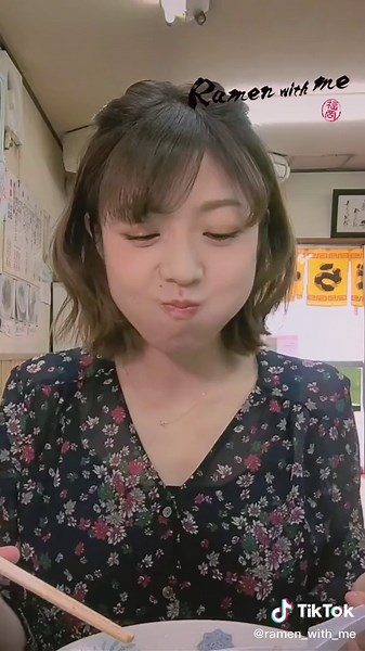 中村静香のラーメン動画をチェック！