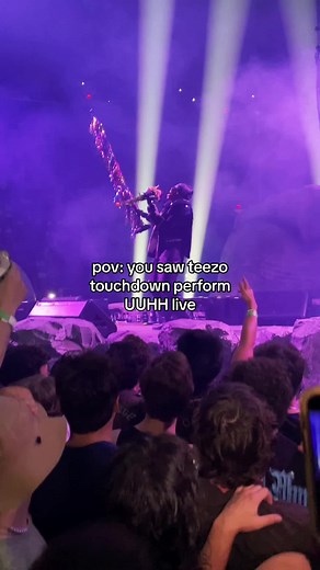 who’s ready to see UUHH live on the spend the night tour // the homies in the front were born ready 🌪️#teezotouchdown